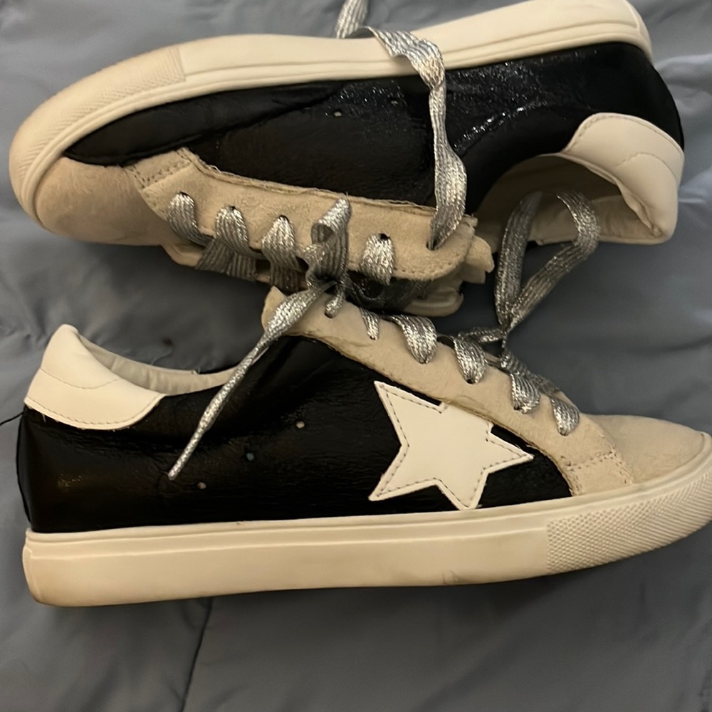 NATURE BREEZE (golden goose dupes) size 5 1/2